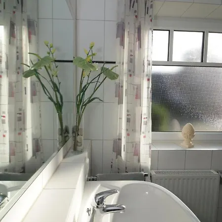 Jordsand Apartment *