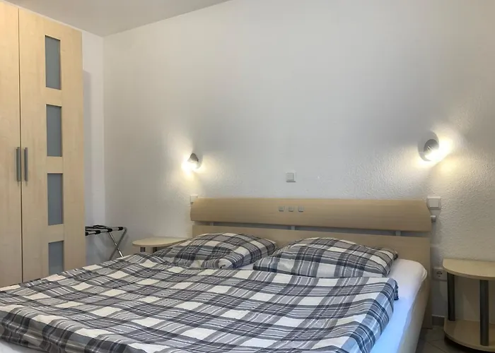 アパート Jordsand ホールマージール